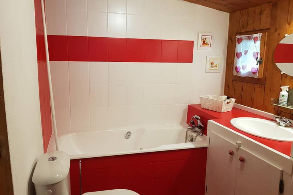 Petit Chalet Savoyard Domancy Exterior foto