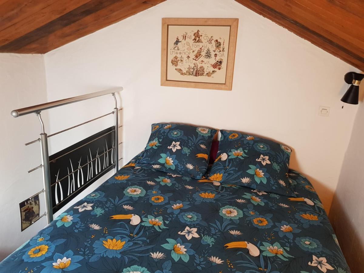 Petit Chalet Savoyard Domancy Exterior foto
